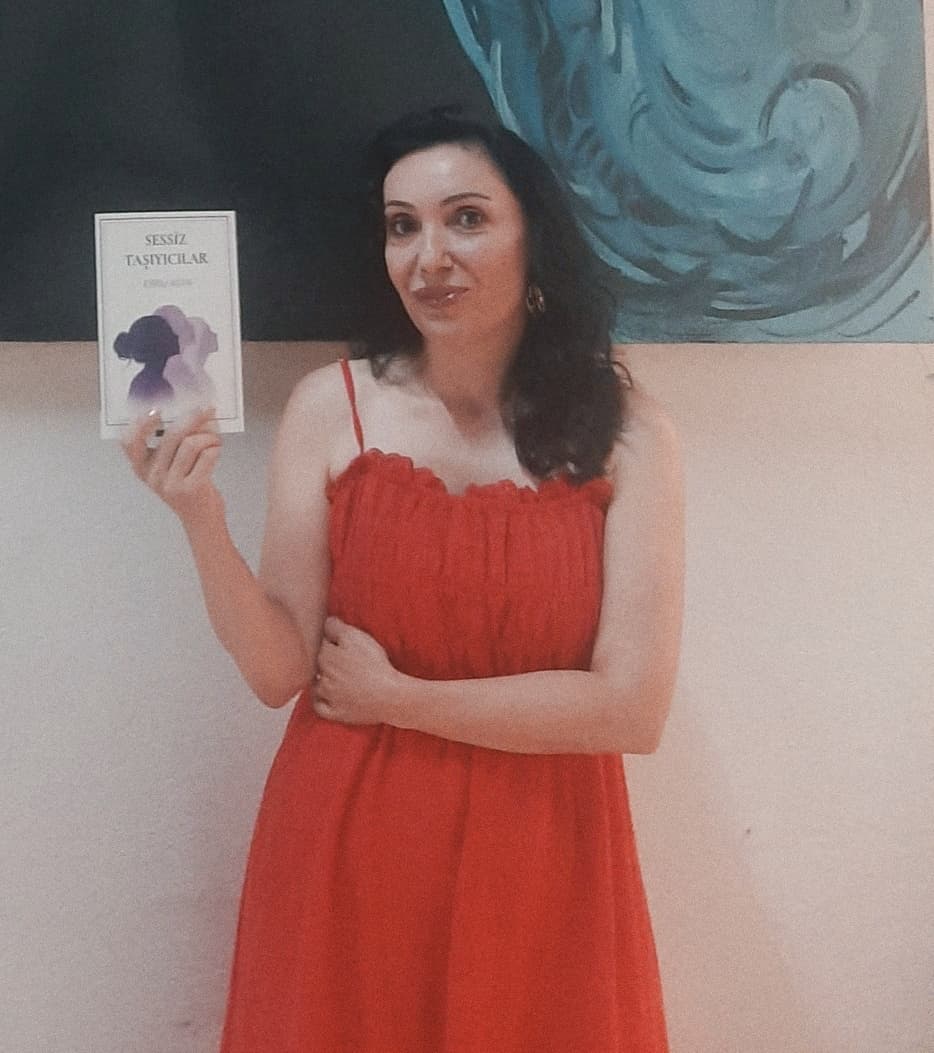 Ebru Asya