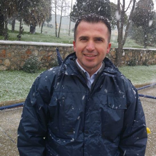 İsmet Çetin