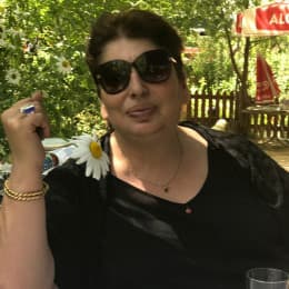 E.Nilgün Akçay