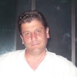 Bülent Özer