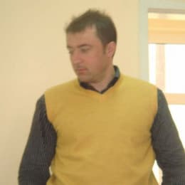Cem Tan