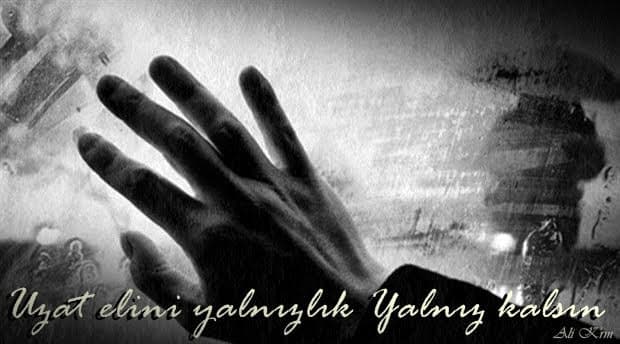 Uzaktan Sevmek / Senli Satırlar