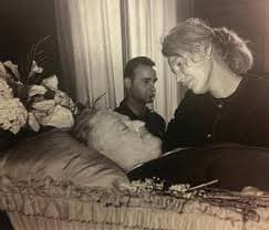 Piraye Aynası
