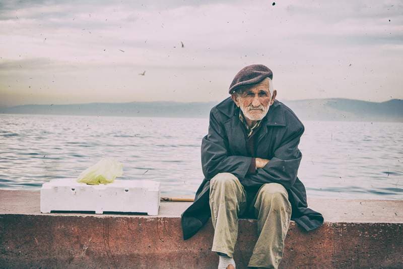 Kurumsallaşan Yalnızlık 1