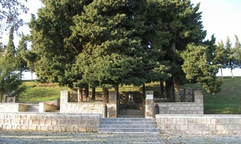 Kınalı Kuzuların Destanı
