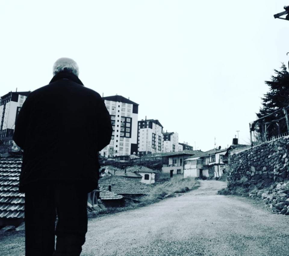 Karşı Mahalle