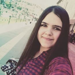 İlayda Üstünbaş