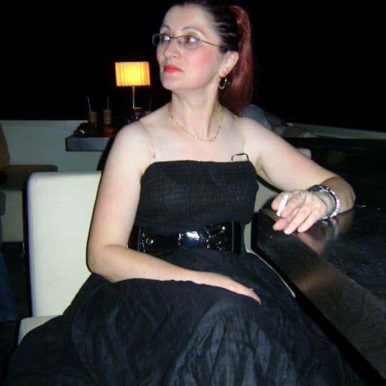 Oya Başar