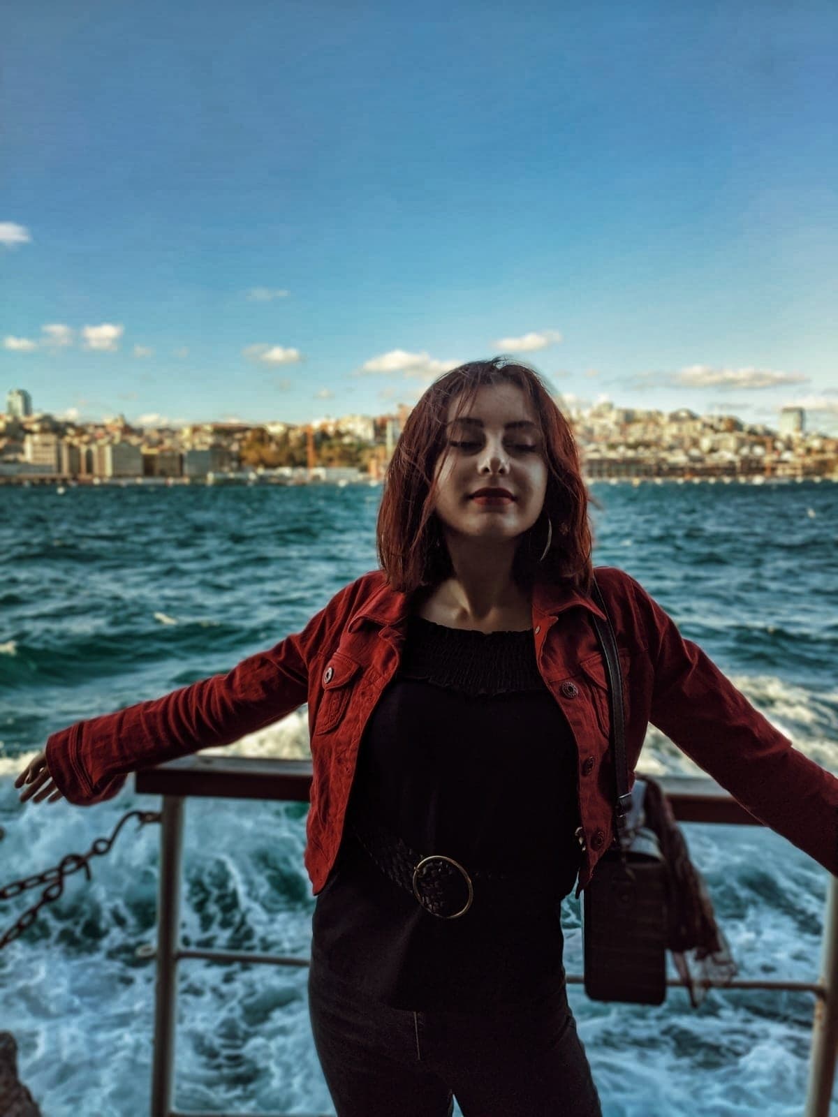 Büşra Karataş