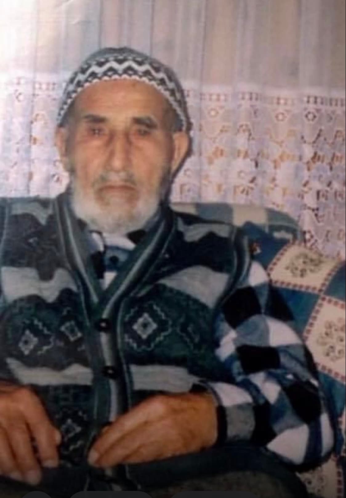 Dinle Babam