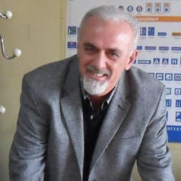 M Yaşar Kopuz