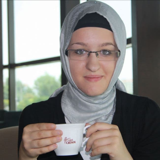 Esra Kurak