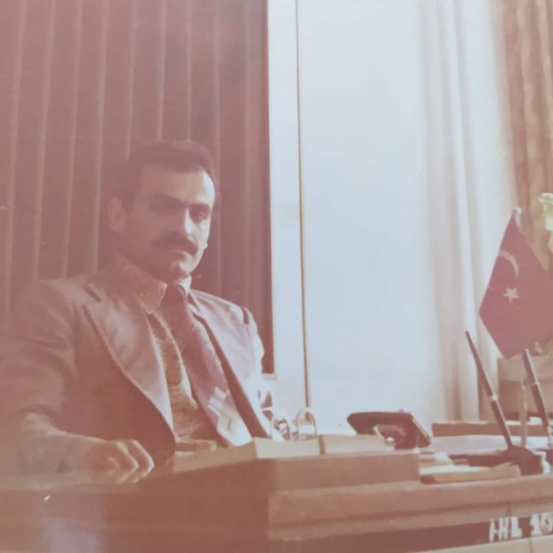 Öğretmen