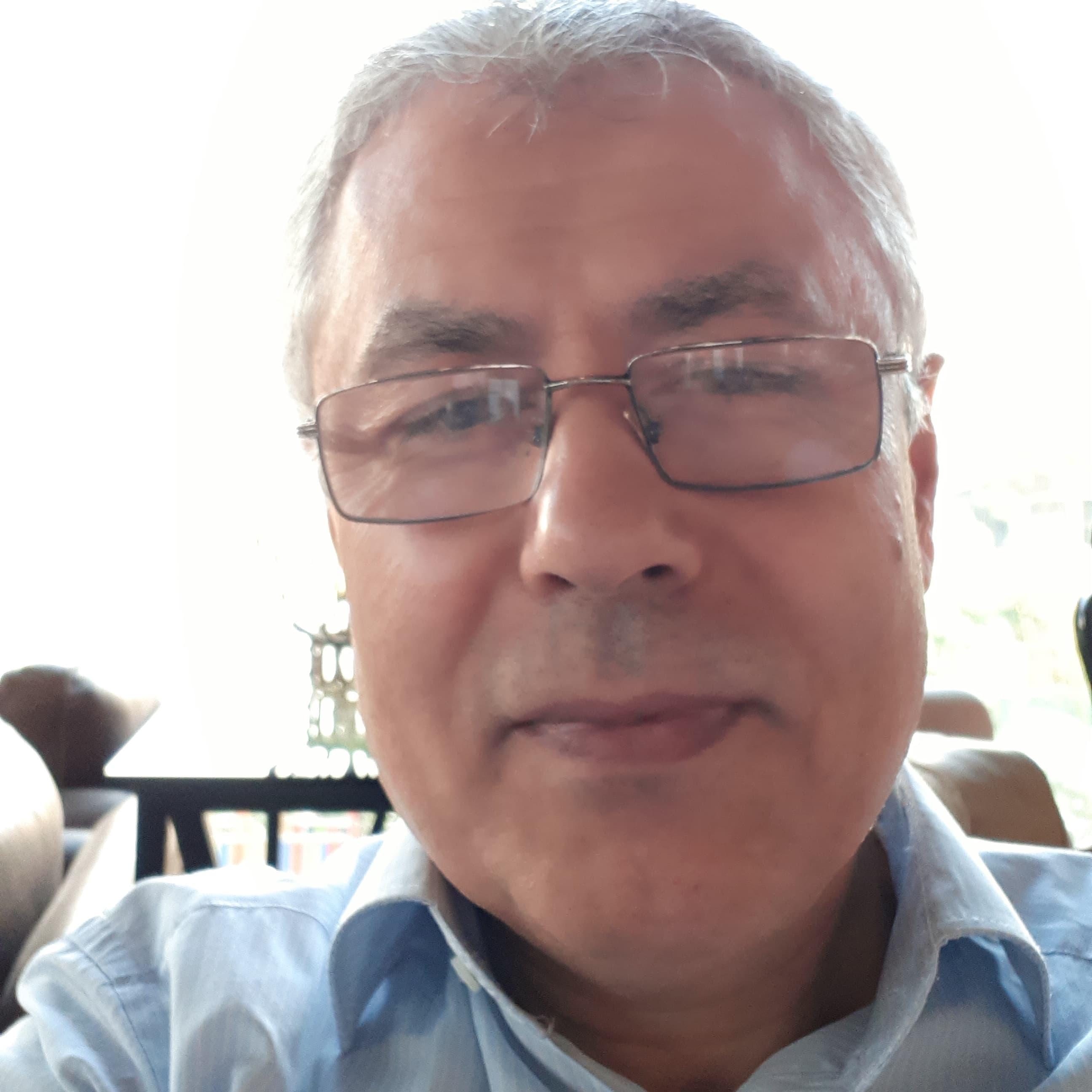 Yardım Et Usta