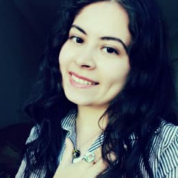 İlknur Öztürk