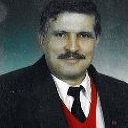Erhan Tığlı