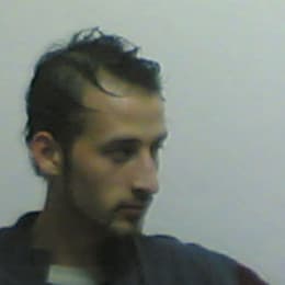 Şafak Karakoç