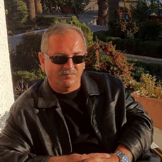 Necat Aydeniz