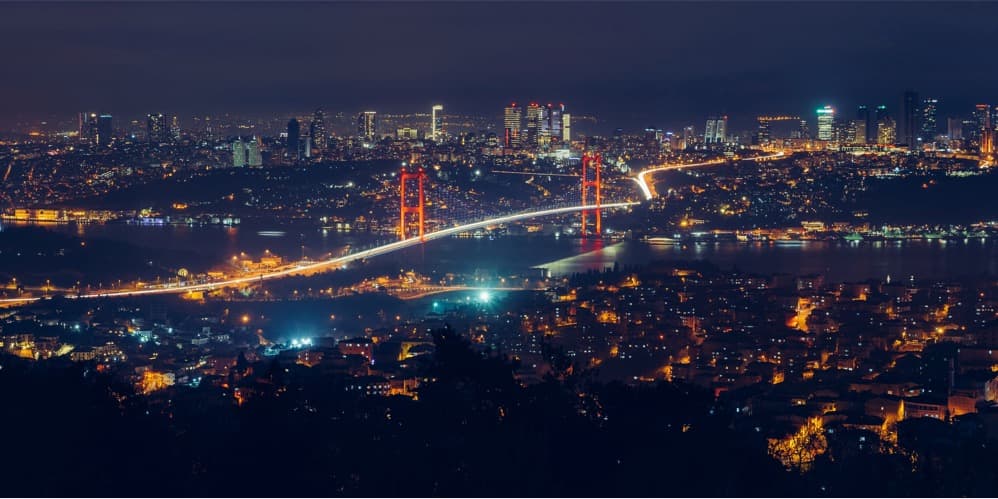Ünlü Şairlerden İstanbul Şiirleri