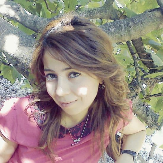 Betül Akı