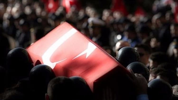 Gül Açması Şehit