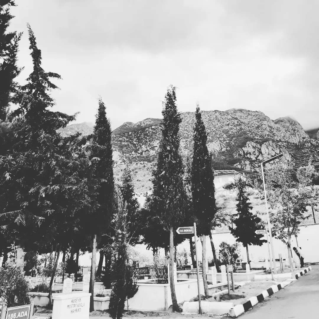 Gerçek Bir Mezar