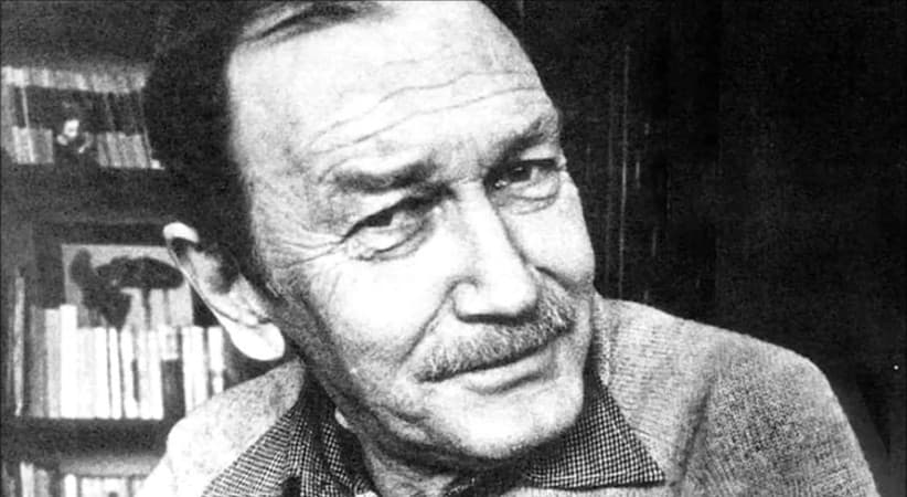 Turgut Uyar