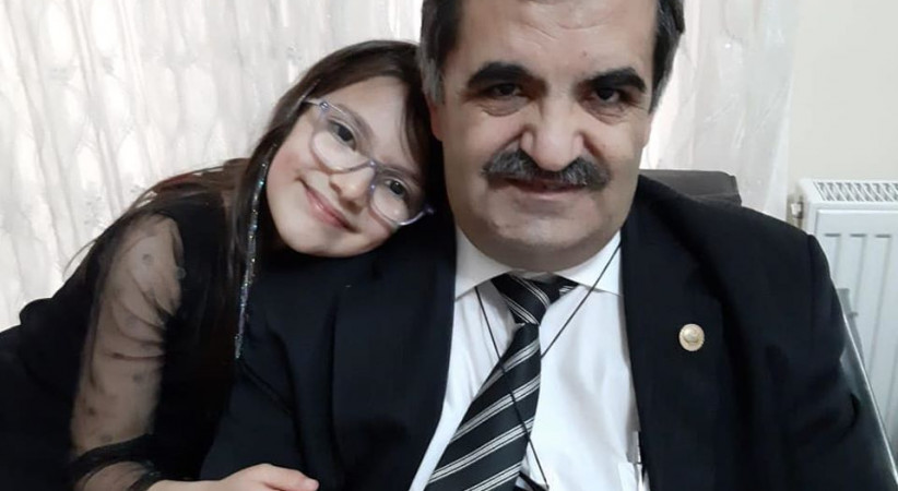 Hayat Yolunda Ece Duru Mutlu