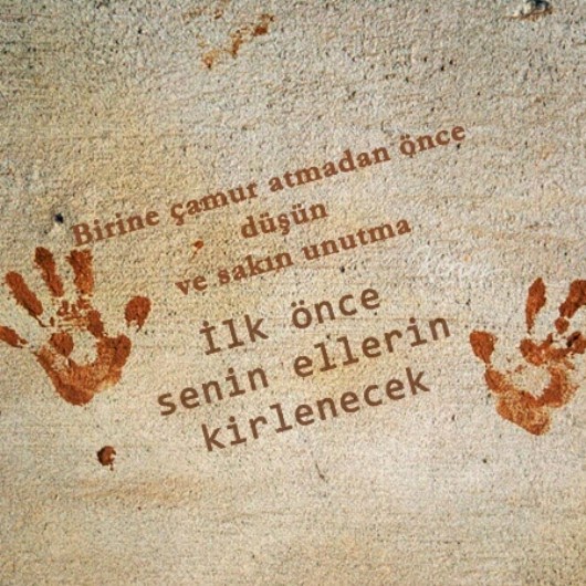Tanınmış Kişiler İftiraya Uğrarlar