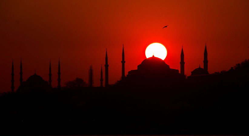 Buruk Tebessüm