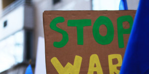 Edebiyat Dünyasının Ünlü Savaş Karşıtı Romanları Edebiyat Dünyasının Ünlü Savaş Karşıtı Romanları